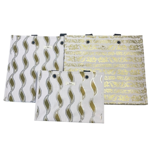 SCOUT Mixed Size Gift Bag Set (Set of 3) - Picture 3 of 7